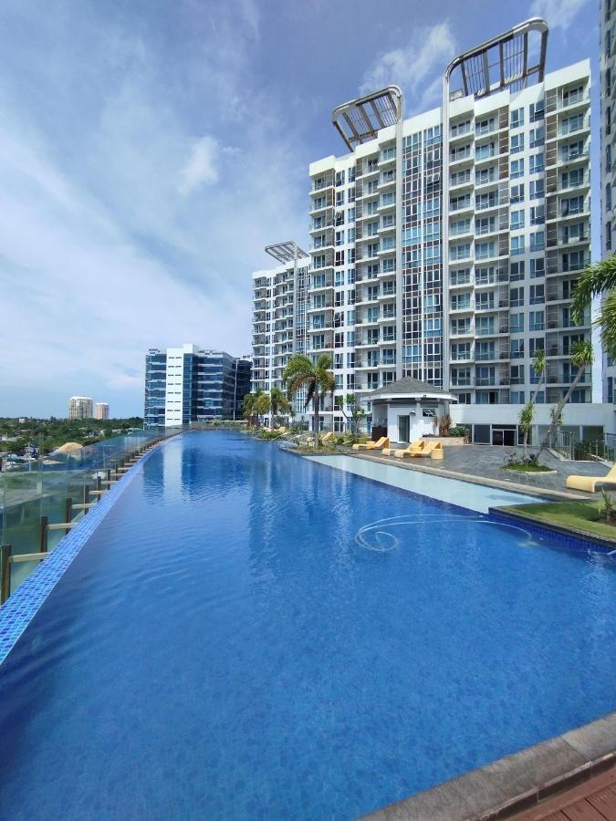 Mactan Newtown Seaview Condo By Fjcivo ماكتان المظهر الخارجي الصورة