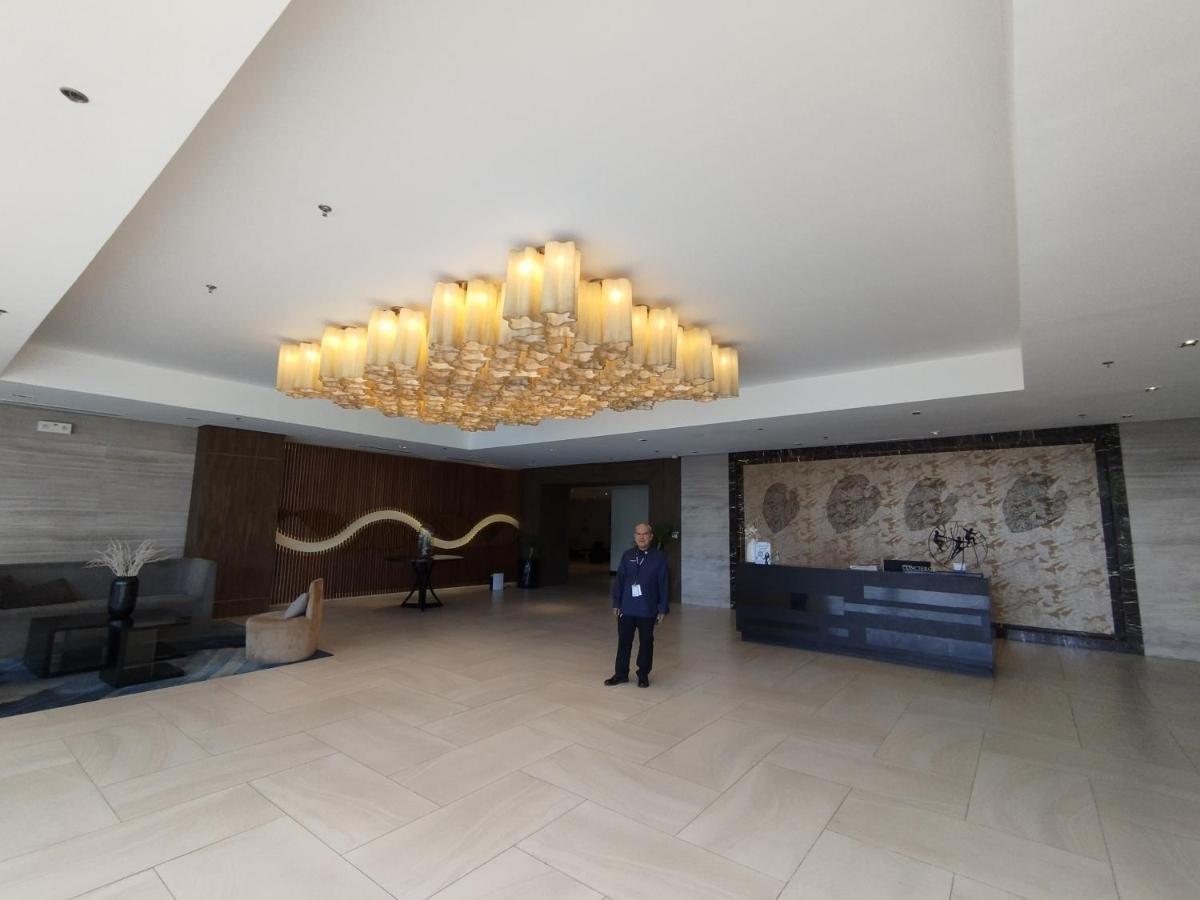 Mactan Newtown Seaview Condo By Fjcivo ماكتان المظهر الخارجي الصورة